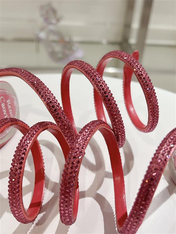 20243518425262 3402024